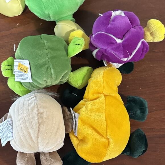 Lot Of 6 Toy Box Creations Vintage Veggie Friends Plush Toys ( Onion Pepper Etc) - Picture 10 of 11